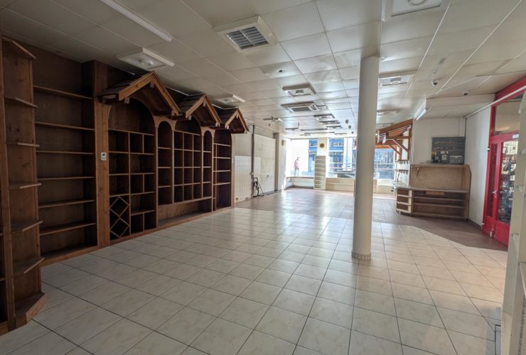 Petit Métro - Commerce